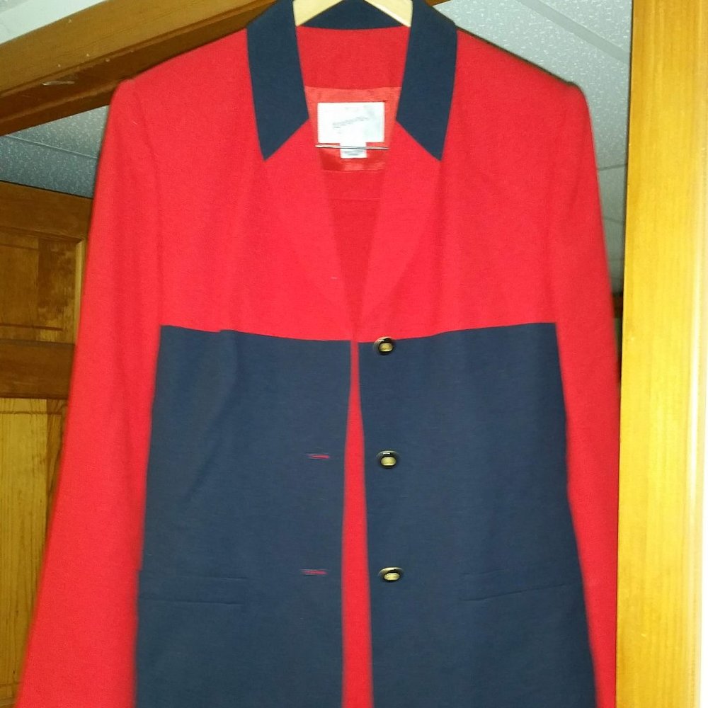 Jacqueline Ferrar Skirt Suit